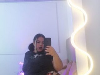 Arthemisa_tay69 live webcam thumbnail