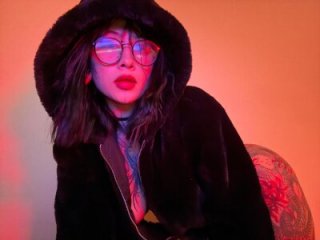 AryRousse live webcam thumbnail