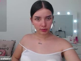 aratna_coluccii live webcam thumbnail