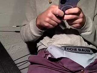 areyouasboredasme14 live webcam thumbnail