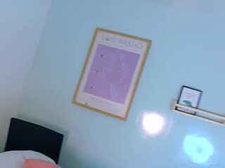 ariabennett__ live webcam thumbnail