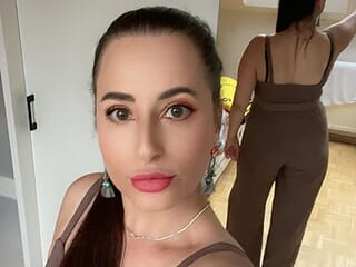 ariana98 live webcam thumbnail
