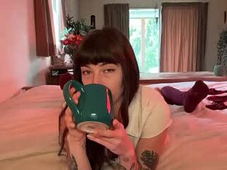 ariarose_xx live webcam thumbnail