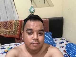 aril200117 live webcam thumbnail