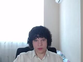 arsen_schneider live webcam thumbnail
