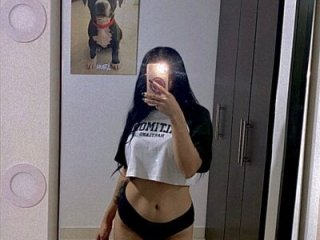 arynaughty live webcam thumbnail