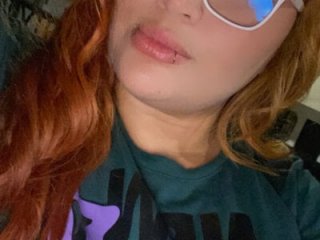 AshleyVXo live webcam thumbnail