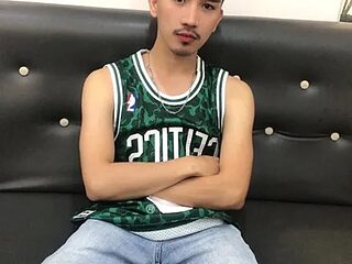 Asian_bigboy live webcam thumbnail