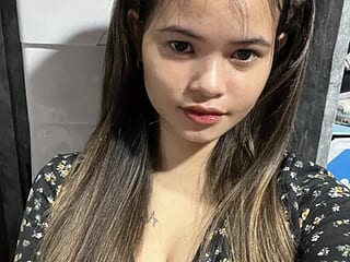 Asian_sweetgirl18 live webcam thumbnail