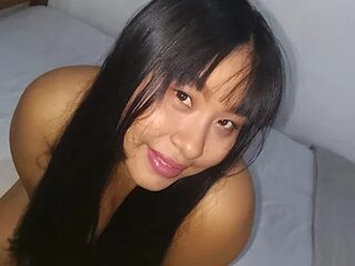 Assly_Love live webcam thumbnail