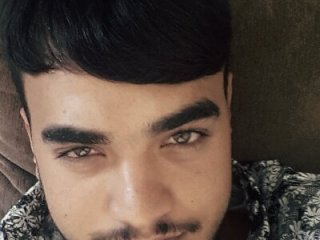 asezgin824 live webcam thumbnail