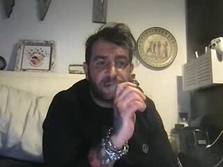 ashishwithgodalways live webcam thumbnail