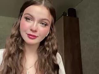 ashleighgittinger live webcam thumbnail