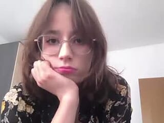 ashleighwinkelbauer live webcam thumbnail