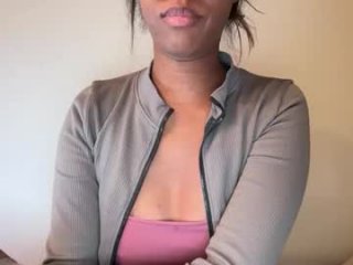 ashley865944 live webcam thumbnail