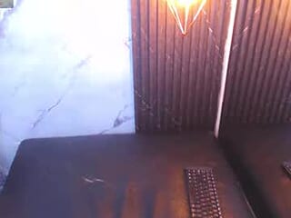 ashleysofiathenison live webcam thumbnail