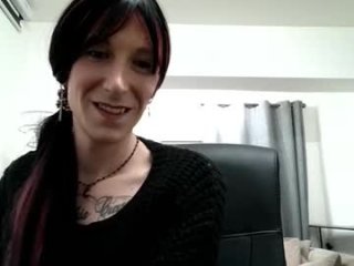 asluttyrose live webcam thumbnail