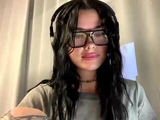 astridxxxxx live webcam thumbnail