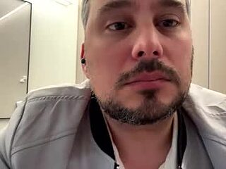 atlchris89 live webcam thumbnail