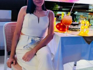 Auri__ live webcam thumbnail