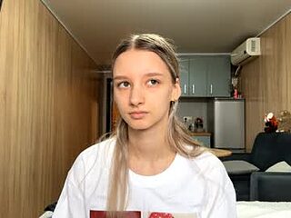 aundreaschindewolf live webcam thumbnail