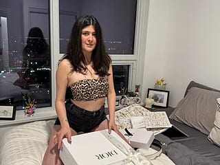 Ava_Rain live webcam thumbnail