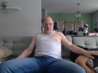 averagegreg live webcam thumbnail