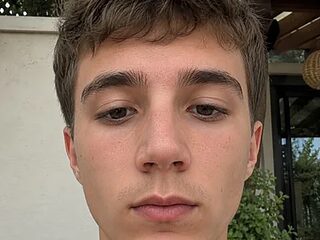 Axel_20 live webcam thumbnail