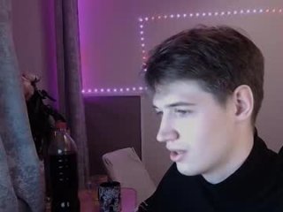 axel_0ne live webcam thumbnail