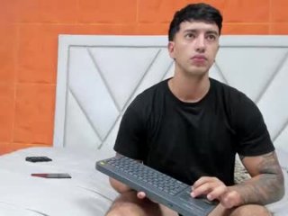 axel_hendrick live webcam thumbnail