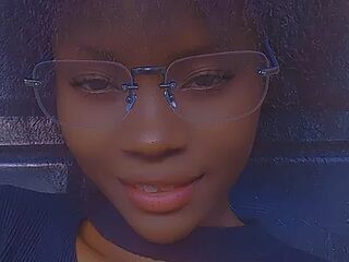 Ayla_lyra live webcam thumbnail