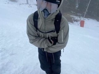 Azginbiri34 live webcam thumbnail