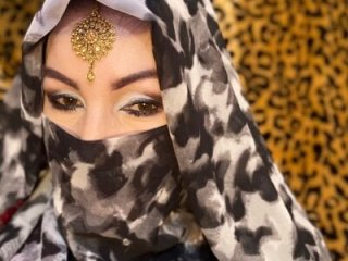 Aziza1 live webcam thumbnail