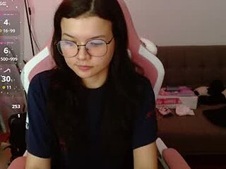 azu_chan live webcam thumbnail
