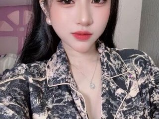 Baby-Linh live webcam thumbnail