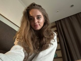 BabyMelie live webcam thumbnail