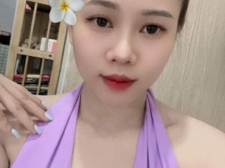 BabySweet-18 live webcam thumbnail