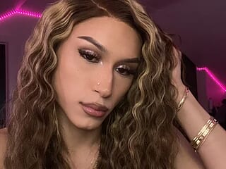 Babyfemslut live webcam thumbnail