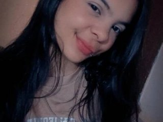 Babyuriel211 live webcam thumbnail