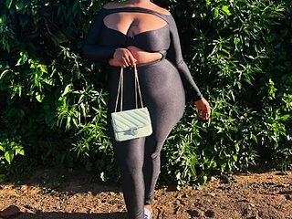 BadAss_Bee live webcam thumbnail