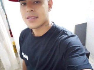 Badboy12_78 live webcam thumbnail