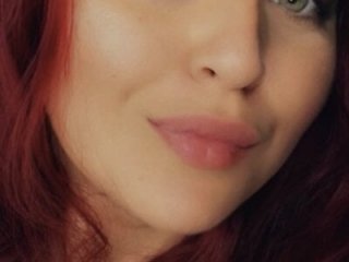 Bambolinahot69 live webcam thumbnail