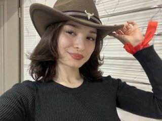 BarbaraGreen live webcam thumbnail