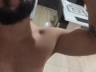 BarbozaAdtt live webcam thumbnail
