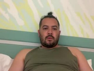babychinoo live webcam thumbnail