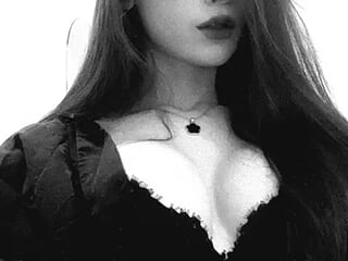 babynikas live webcam thumbnail