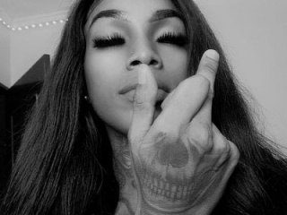 badgirls_cx live webcam thumbnail