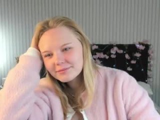 barbie_staze live webcam thumbnail