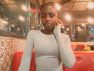 barbiee_gurl live webcam thumbnail