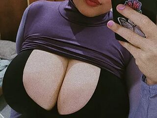 barbluee_1 live webcam thumbnail